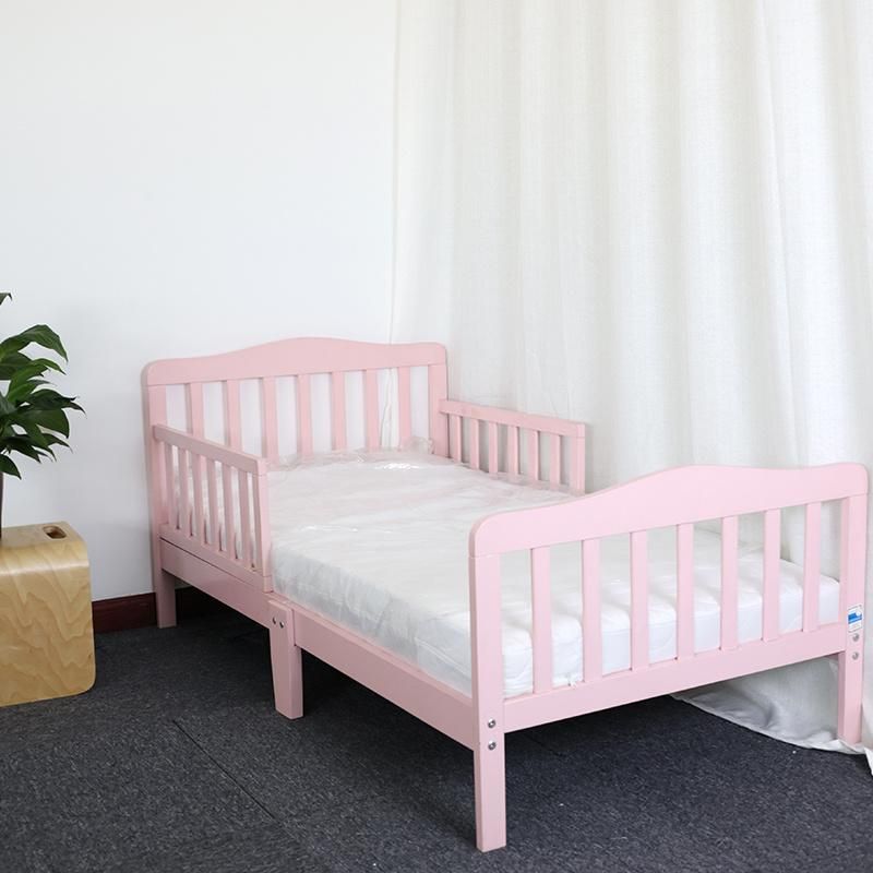 Child Multifunctional Solid Wood Crib Pine Baby Bed Crib Furniture High Quality