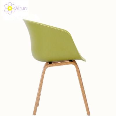 Modern Cheap Price Simple PP White Top Solid Metal Leg Wholesale Plastic Dining Chair