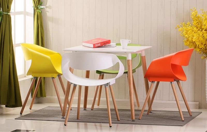 Home Furniture Modern Dining Chair Wooden Legs Plastic Dinner Kitchen Dining Chairs for Sale