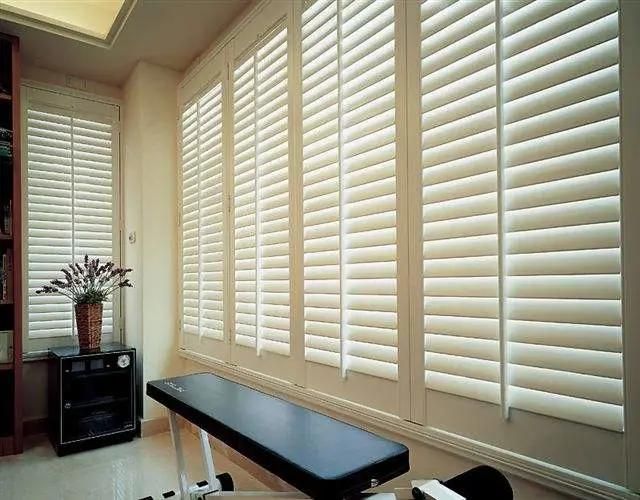 Electric Operation for The Venetian Wooden Blinds