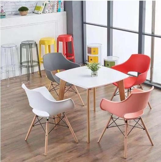 High Quality Dining Plastic Chair with Wood Legs