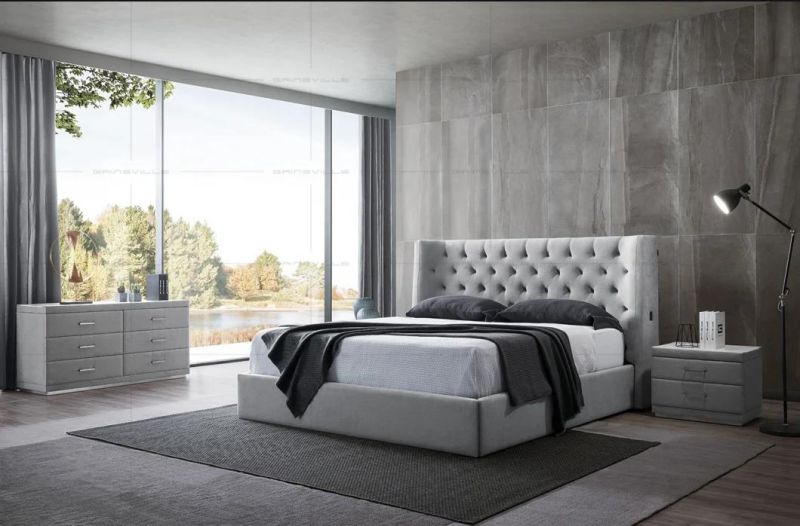 Cutomized Luxury Modern Bedroom Furniture Beds with Elegence Headboard Gc1726