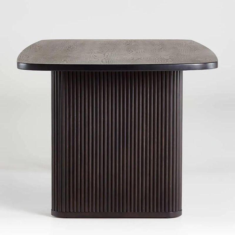 High Quality Luxury Modern Veneer Plywood Top Solid Wood Legs Restaurant Living Hotel Business Home Dining Table