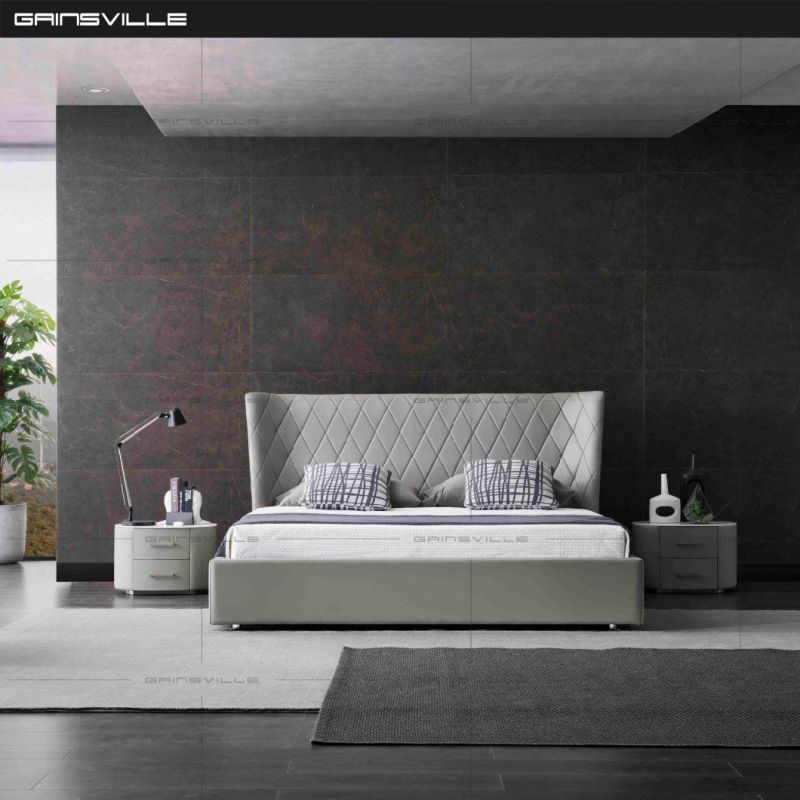 Euroupe Style Modern Bedroom Furniture Beds Wall Bed King Bed Gc1825