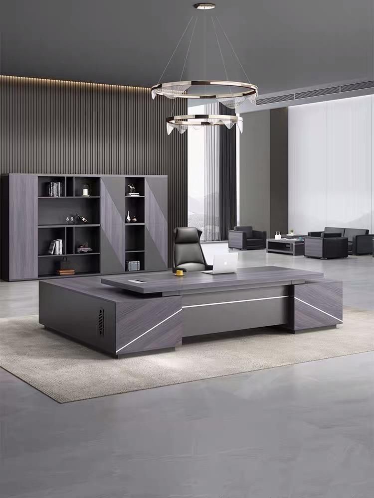 Hot Sale Modern New Luxury Office Furniture Manager Desk Sz-Od730