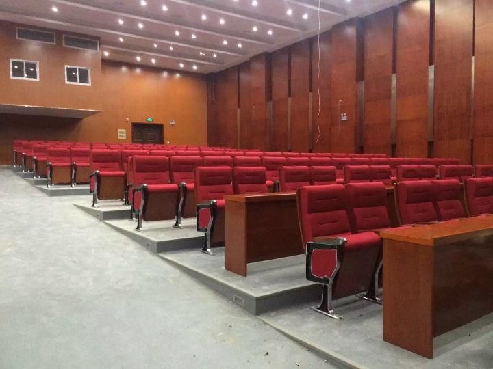 Audience Lecture Hall Classroom Public Stadium Theater Church Auditorium Furniture