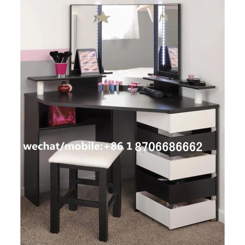 Dressing Table in Very Good Quality and Price