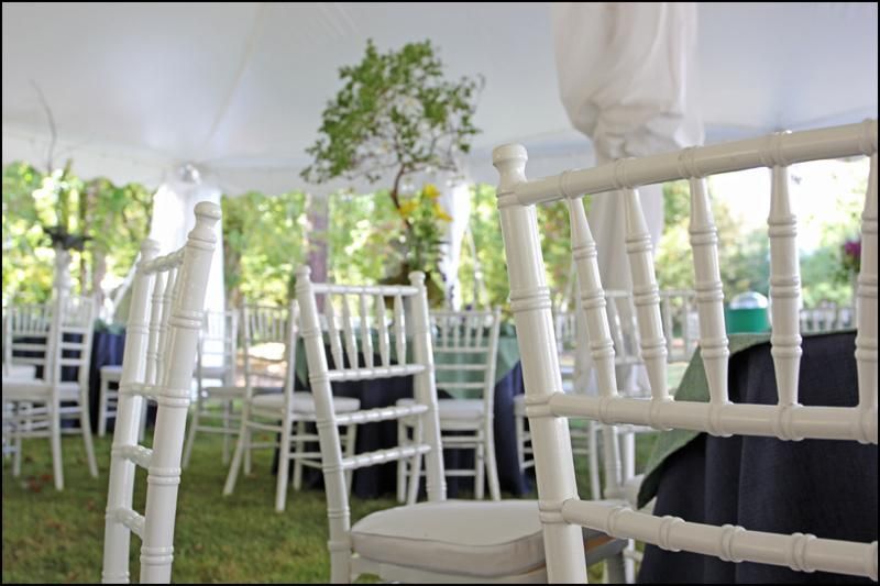 Yc-A351 White Steel Folding Chiavari Party Chair for Sale