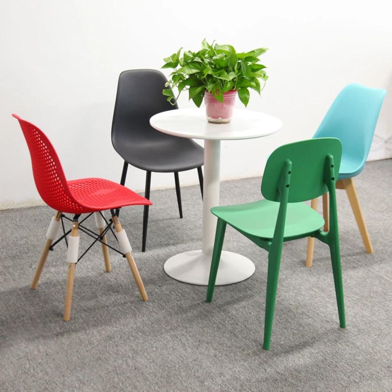 High Quality Chair for Cafe Modern Scandinavian Dining Chairs Tulip Dining Chair