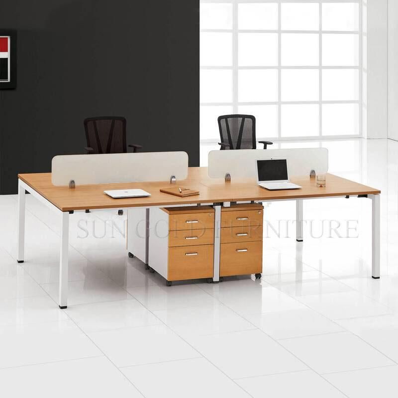 Hot Sale Modern Office Workstation with 4 Seat Partition Desk