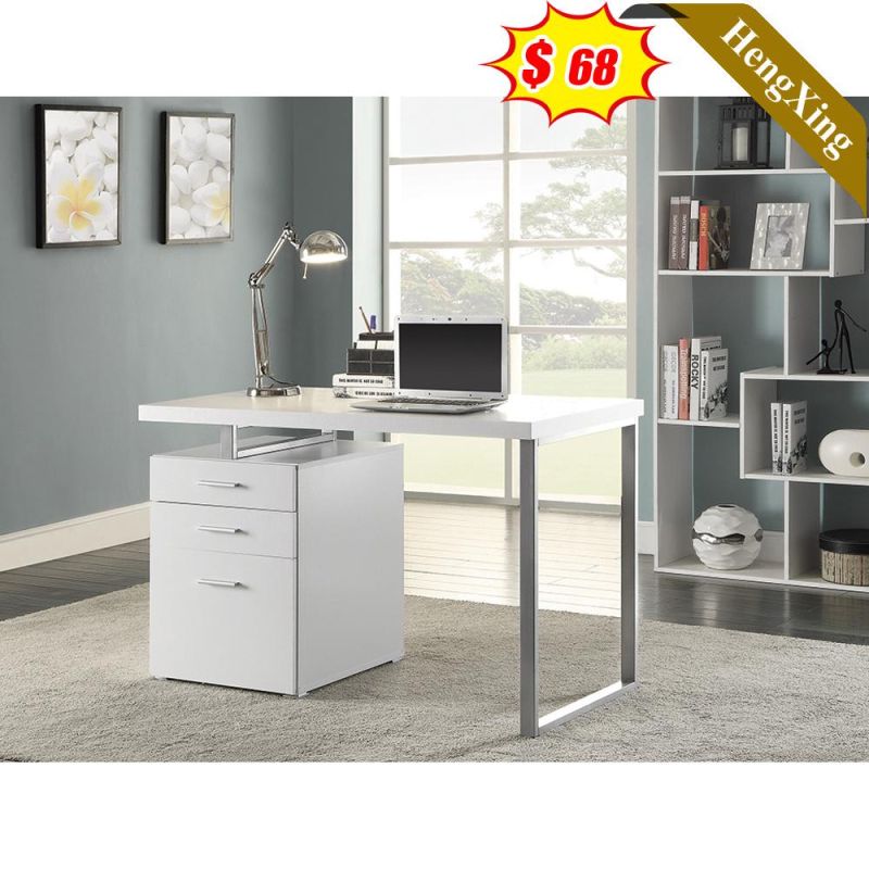 China Modern Home Office Furniture Computer Desk with Storage Cabinet