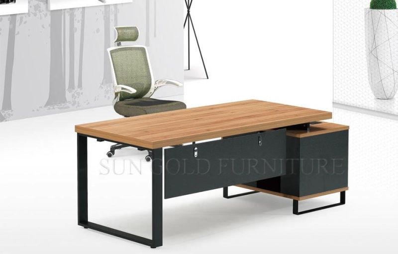 Modern Executive Desk L Shape Modular Office Furniture (SZ-ODT704)