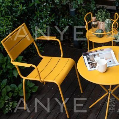 Modern Design Solid Metal Dining Furniture Outdoor Stackable Garden Chair with Armrest