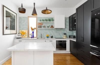 L-Shaped Kitchen Joinery White Mixed Black Recessed-Panel Shaker Design Maple Kitchen Cabinets