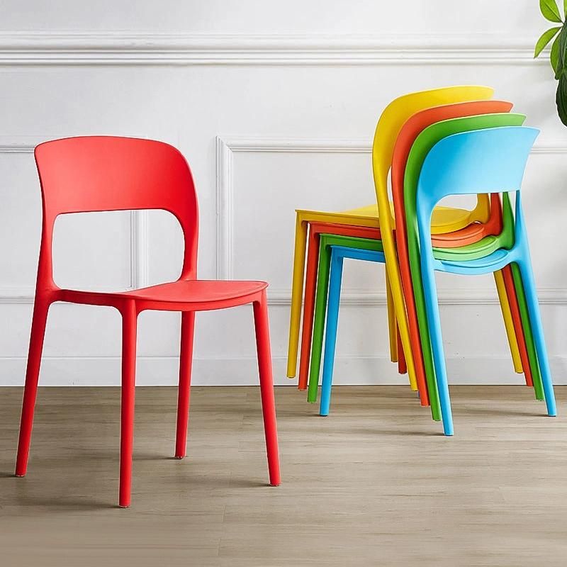 China Wholesale Home Furniture Modern Colorful 4 Plastic Chairs White MDF Dining Table Sets