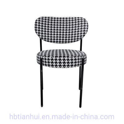 Hot Sale Modern European Sitting Fabric Upholstered Home Furniture Living Room Chair