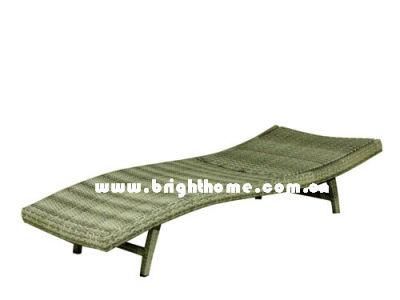 Outdoor Aluminum Frame Rattan Sun Lounger