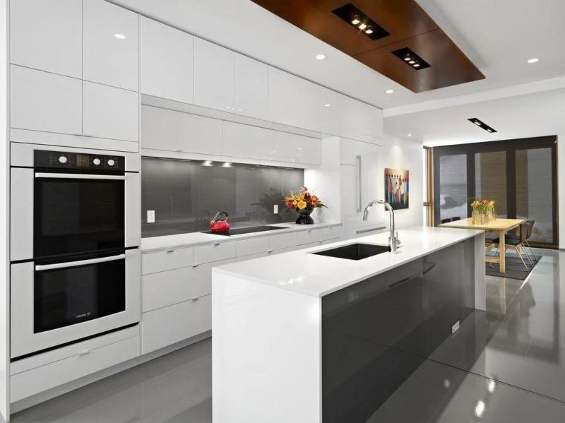 Modern Custom Make High Gloss Lacquer Kitchen Cabinet White Kitchen Cabinets