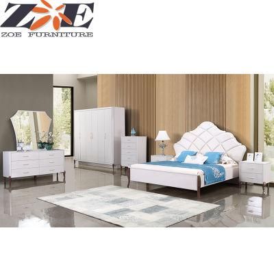 Modern Italian Bedroom Furniture Set