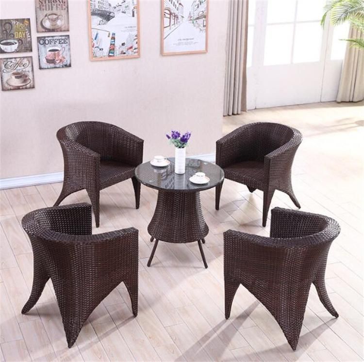 Outdoor Aluminum Frame PE Rattan Garden Dining Set 4 Chairs Modern Outdoor Furniture Set