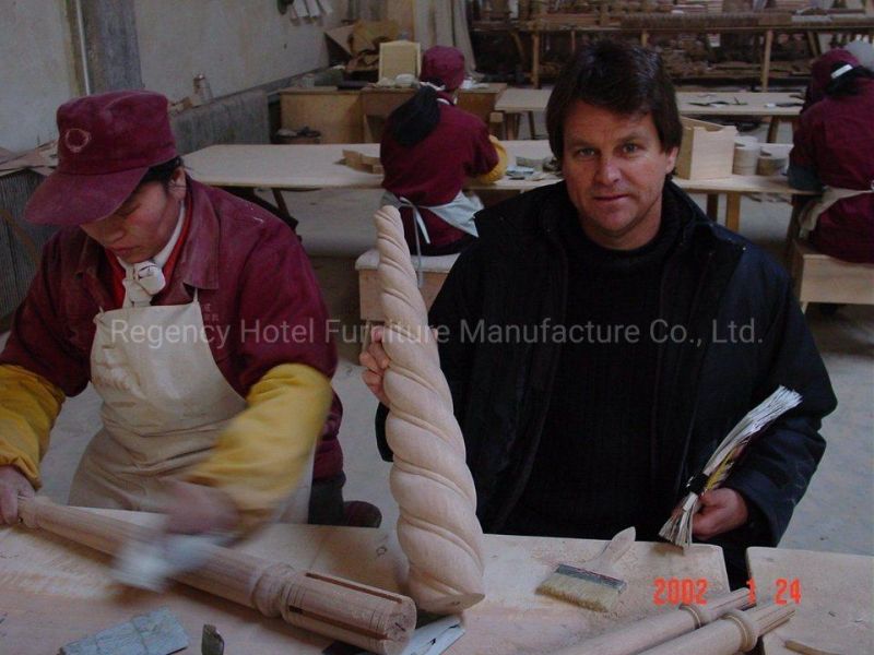 Custom Made Restaurant Furniture Restaurant Simple Table and Chairs for Westin Hotel Use