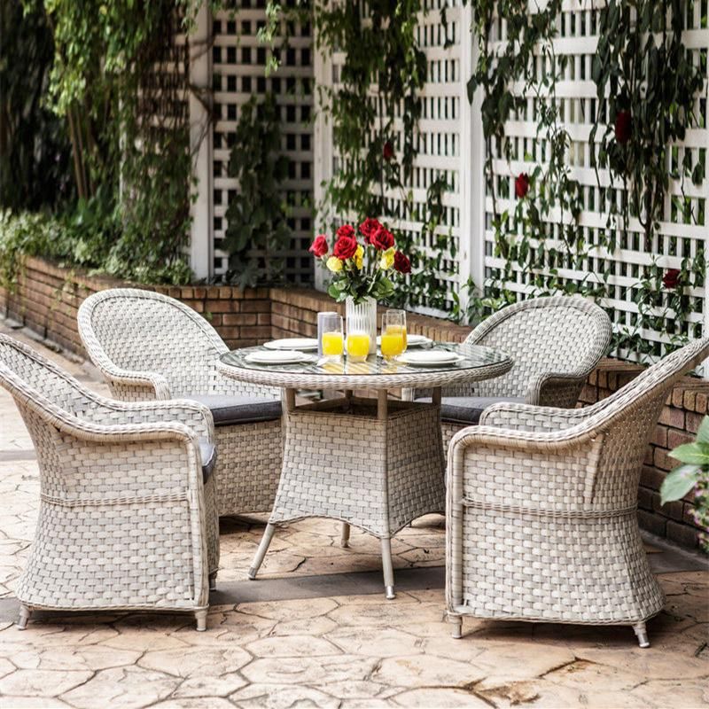 Garden Patio Modern Design Dining Table 4 Seats Chairs Leisure Party Outdoor Furniture Set