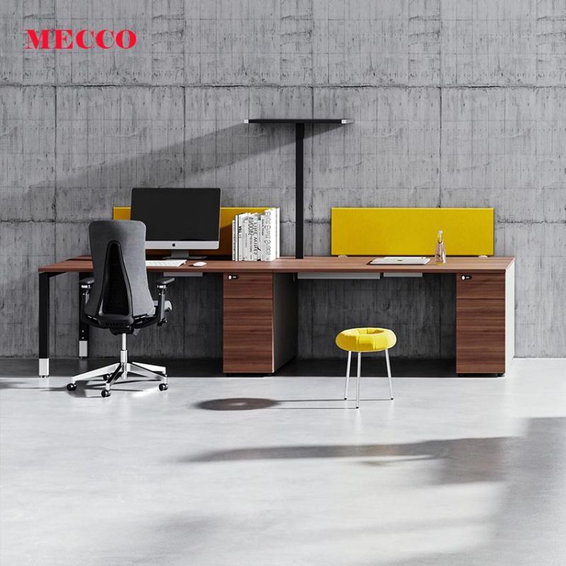 4 or 6 Person Office Furniture Open Area Workstation Desk