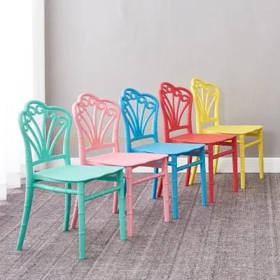 Modern Colorful Kid&prime; S Seating School Furniture Student Classroom Plastic Desk and Chair for Dining Room