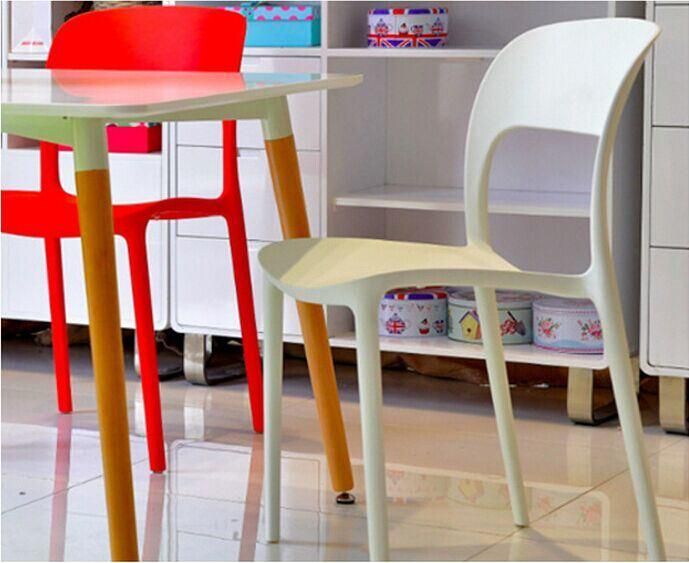 Nordic Plastic Dining Chair Simple Modern Coffee Dining Table Set Backrest Plastic Chair