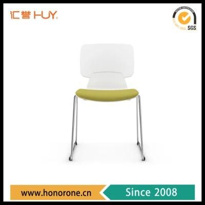 Modern PP Tilting Office Chair with Cushion