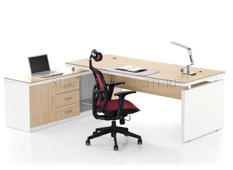 Luxury Furniture Supplier Manager Desk Wood Office Executive Table (SZ-ODT625)