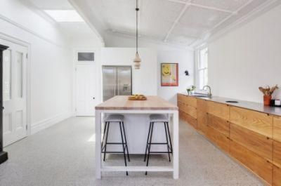 Contemporary Simple Design Undermount Sink Flat Panel White Shaker Island with Solid Wood Kitchen Cabinets