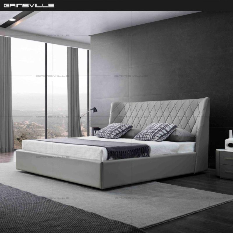 Euroupe Style Modern Bedroom Furniture Beds Wall Bed King Bed Gc1825