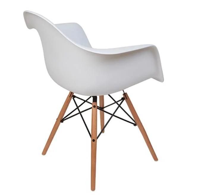 High Quality Chair for Cafe Modern Scandinavian Dining Chairs Tulip Dining Chair