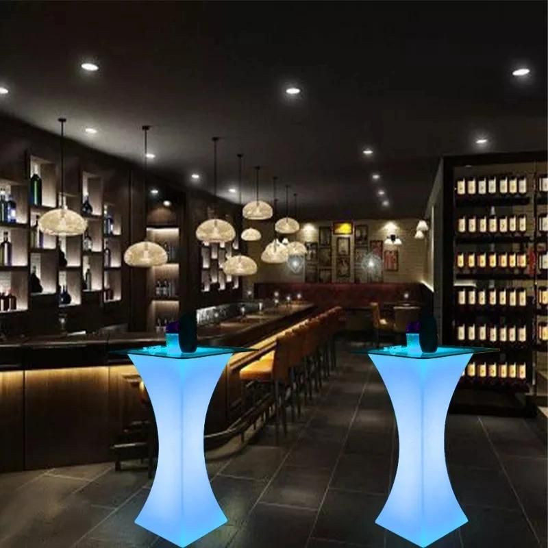 2022 Hl305 Modern Nightcule Light up Furniture LED Bar Cocktail Table and Chairs LED Light RGB Color