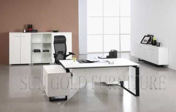 Factory Cheap Popular L Bureau Shape Office Table Computer Desk with Steel Leg