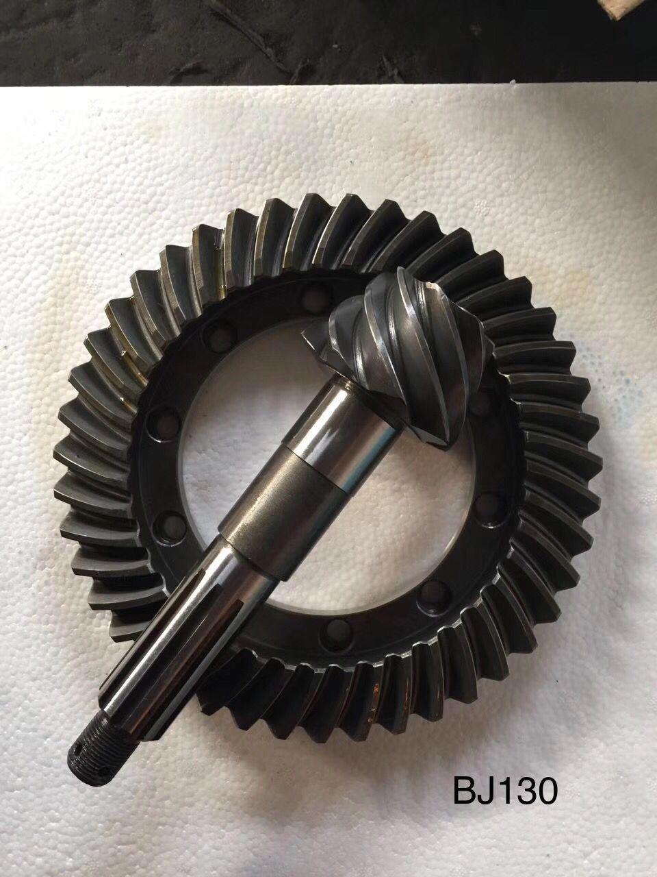 Steel Spiral Crown Wheel and Pinion Gear for Motorcycle Parts