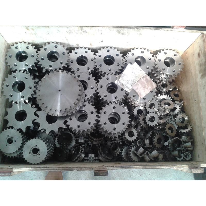 Big Spline Worm Gear Shaft on Conveyor