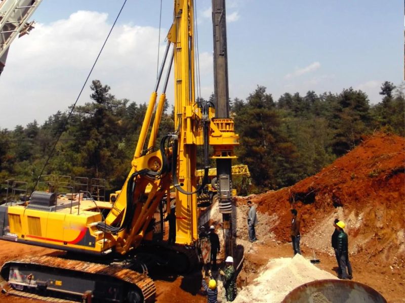 Diameter 2.5m Drilling Depth 90m Rotary Drilling Rig (XR320D)