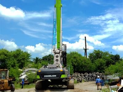 Zoomlion Rotary Drilling Rig Concrete Pile Zr220c
