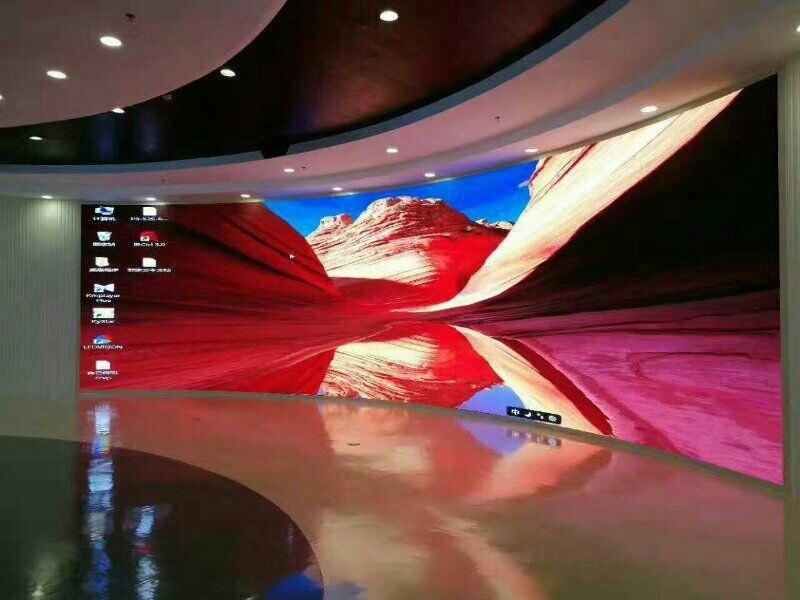 Indoor P3.91 P4.81 Flexible Cuved LED Display for Stage