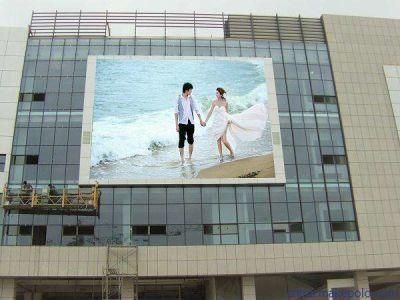 3 Years Full Color Fws Cardboard Box, Wooden Carton and Fright Case Screen Outdoor LED Display