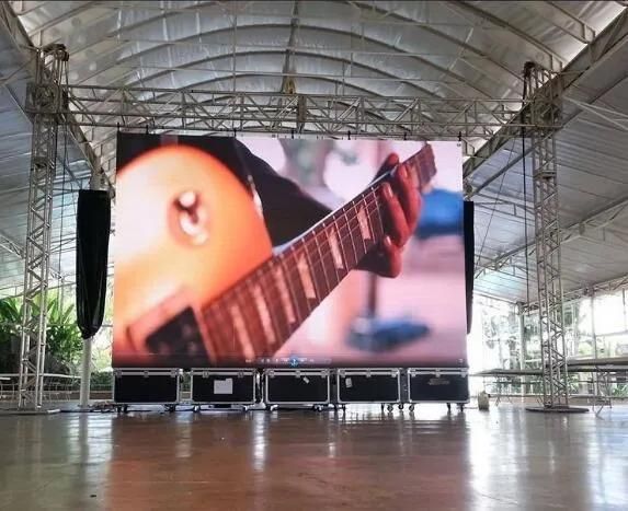 High Brightness Die-Casting Al-Cabinet 500*500mm/500*1000mm HD P3.91 Outdoor Stage Rental LED Display