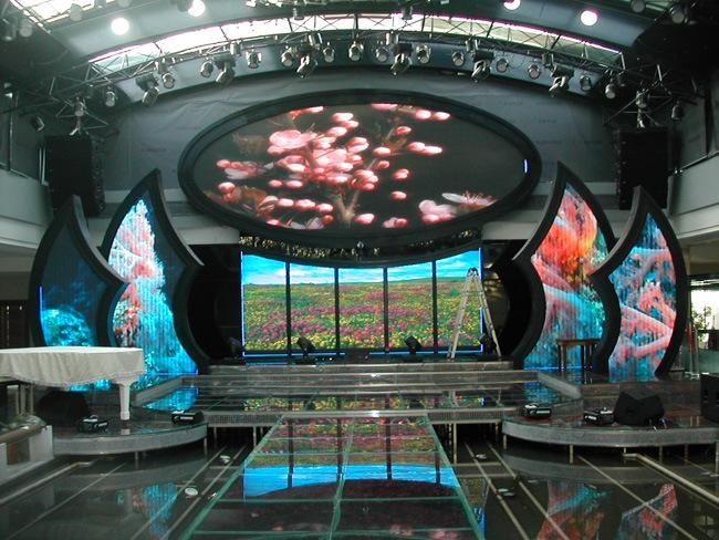 Football Shape LED Display Screen