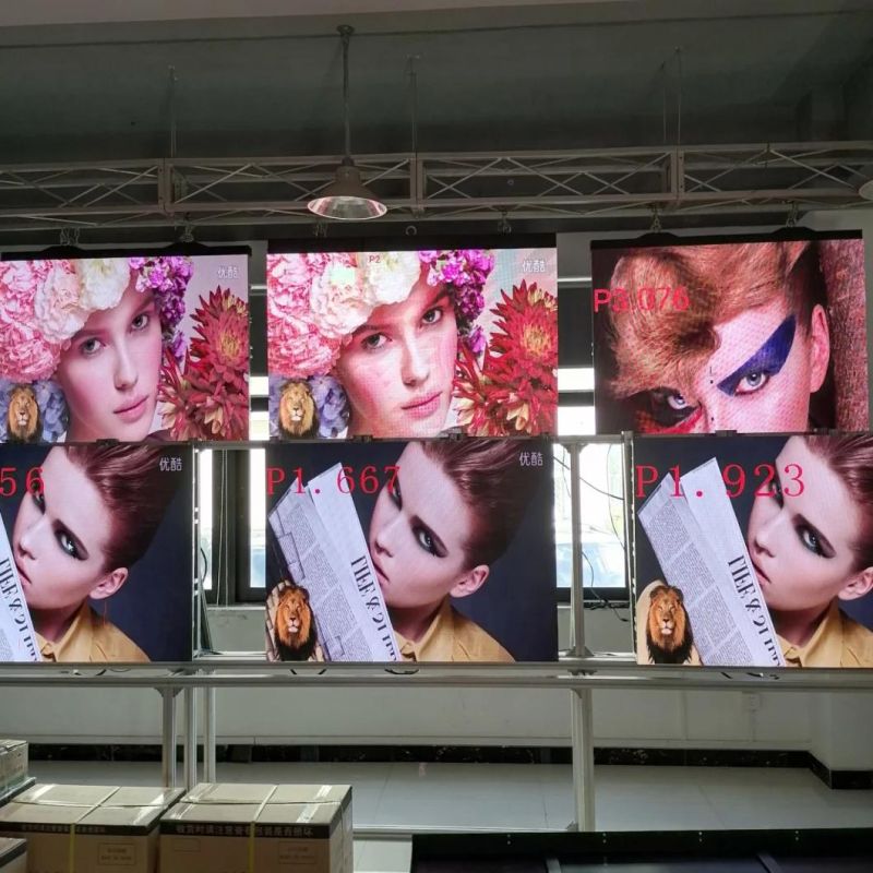 P2.5 Indoor / Outdoor LED Display Advertising Board Screen