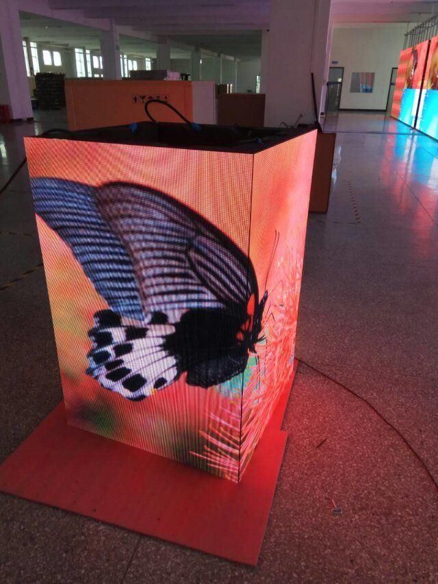 New 90 Degree Indoor P2.5 Cube Four Sided LED Display