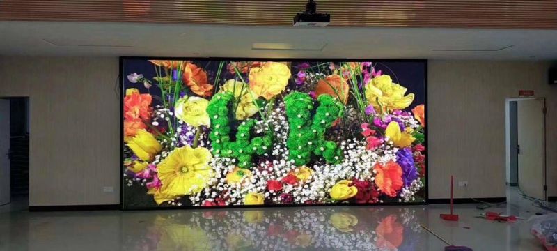 P4 Full Color Ultra Thin and Lightweight Flexible Rubber Module Soft Indoor Curved LED Display