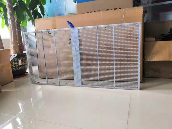 LED Transparent Display Indoor / Outdoor Glass Screen with P3.9-P7.8