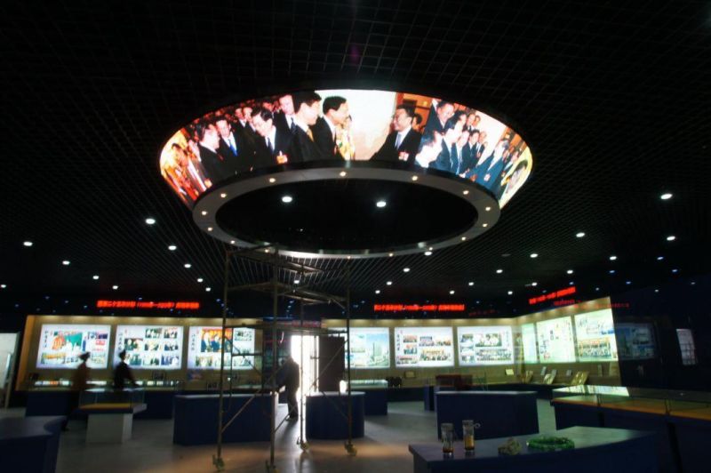 Shape Customized Irregular Round P2 P4 LED Video Display Screen Factory