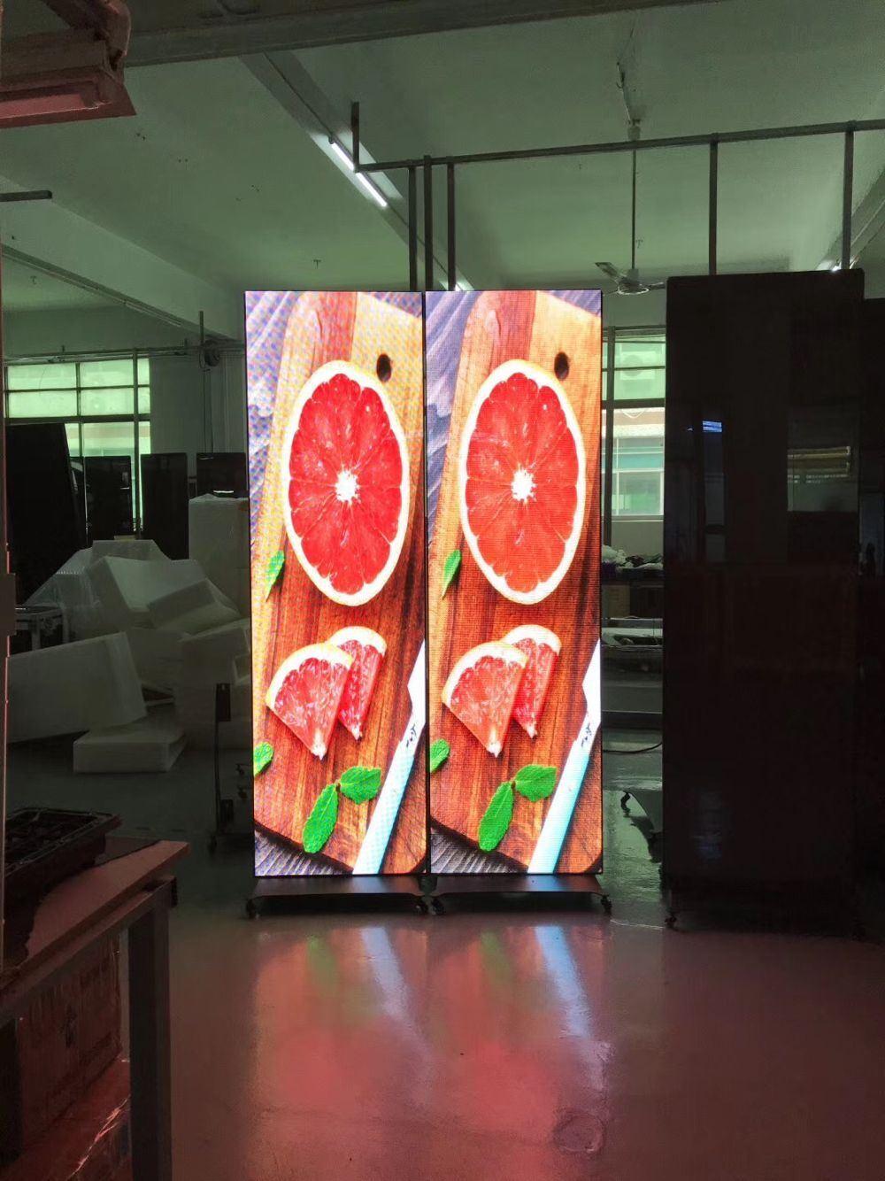 P2.5 Outdoor Poster LED Thin Mirror LED Advertising Screen Display